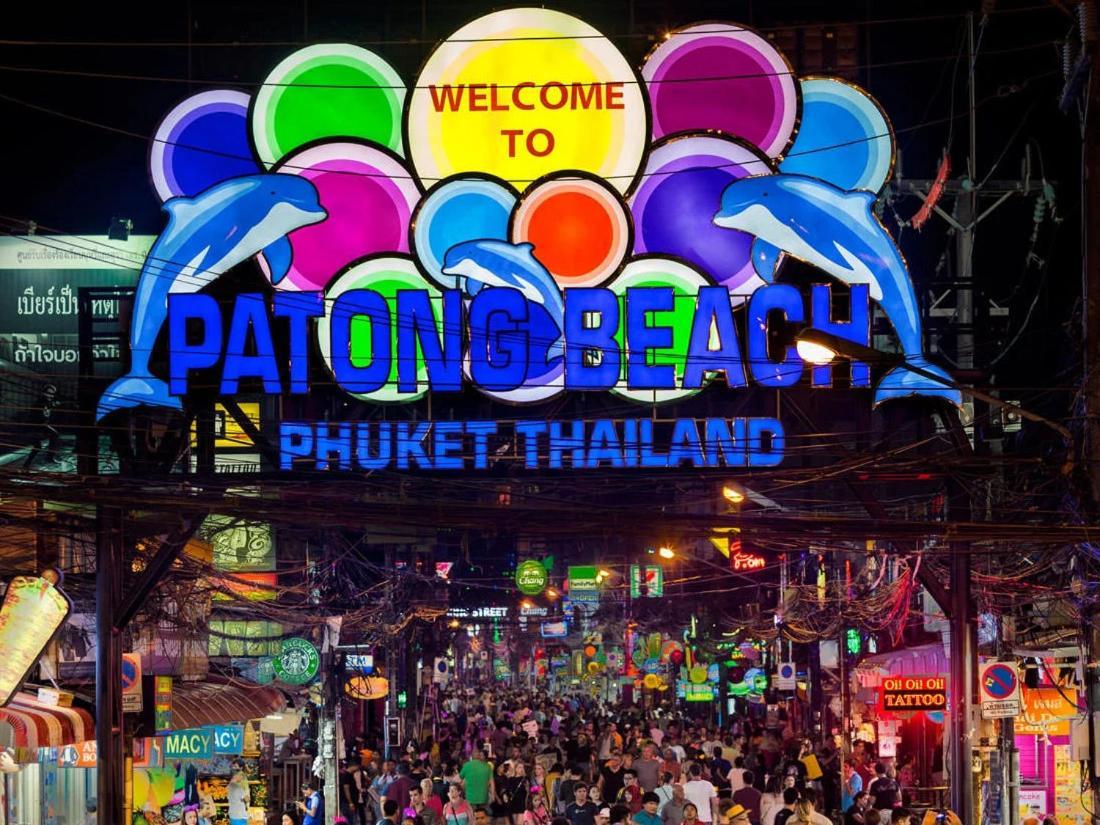 Break Point Hotel Patong Экстерьер фото